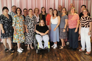 Das BIld zeigt die Mitglieder des Bundesausschuss, der Bundesfrauenvertretung, der Bunesvertretung der Clubs und Gruppen und des Bundesvorstandes des bvkm